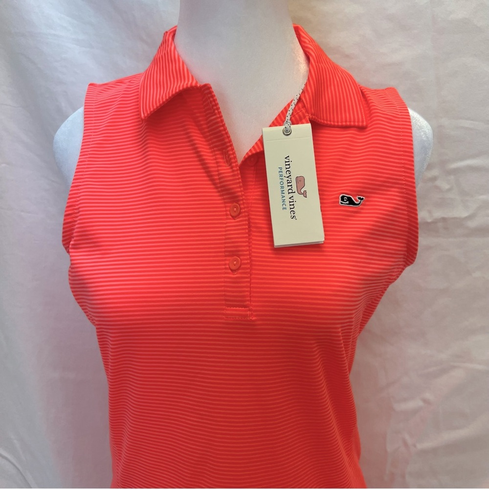 NWT Vineyard Vines performance sleeveless striped golf polo. - Picture 2 of 10